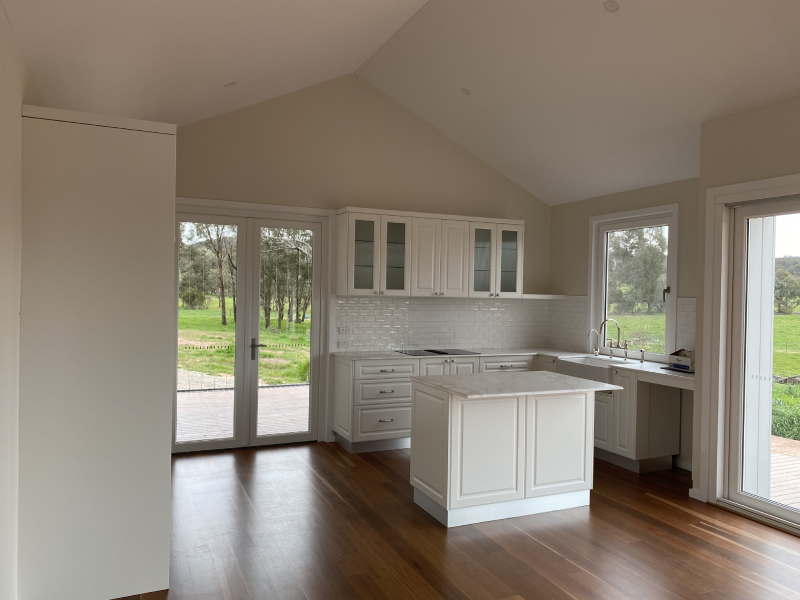 Gundaroo-interior-painting-kitchen-800×600