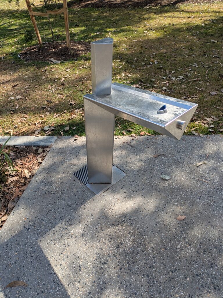 PXL_20251014_223252460