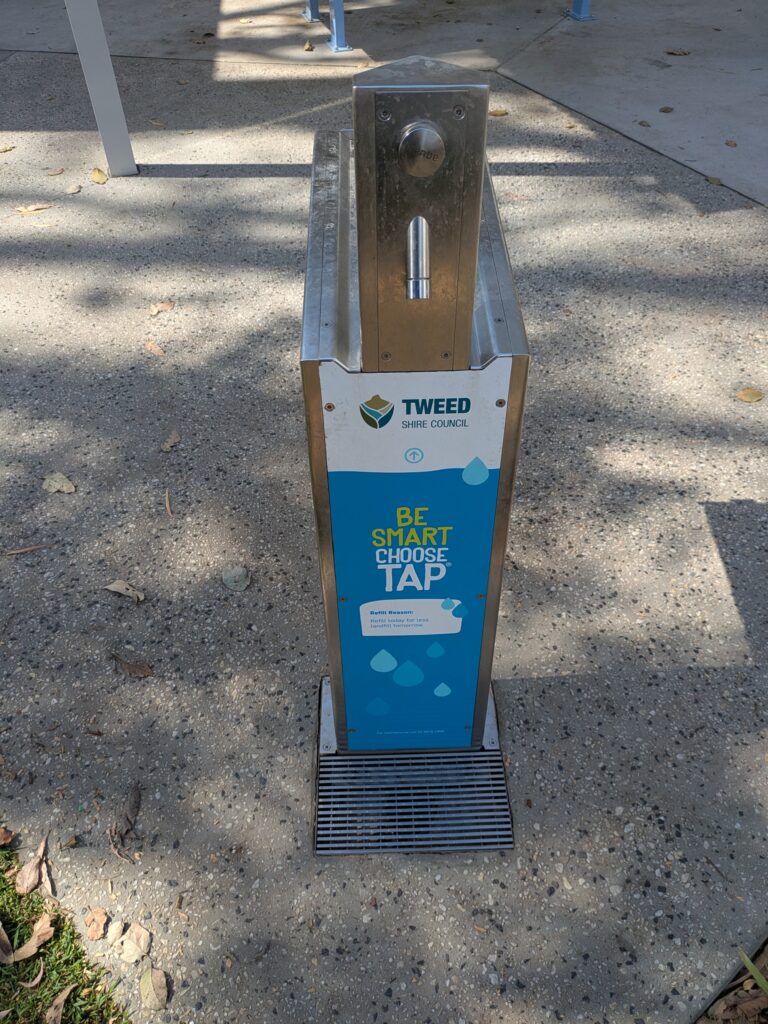 PXL_20251014_223302639